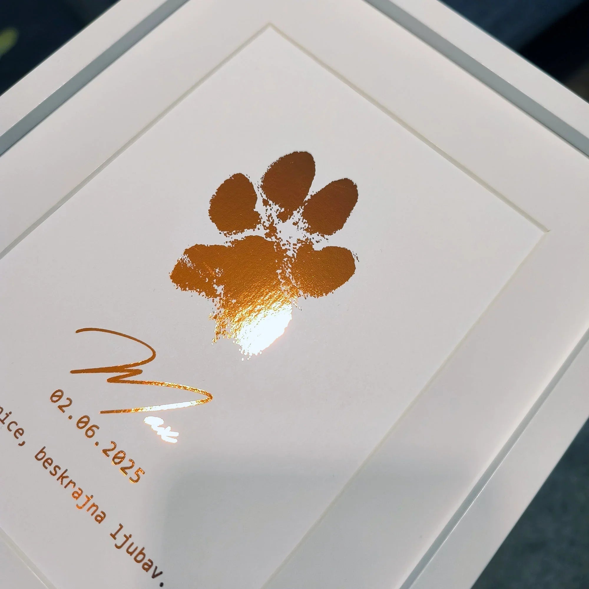 Ljubimci otisci zlatni metalik print DI ADORE